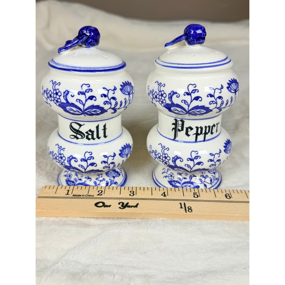 Blue Onion Salt and Pepper Shakers Vintage Ceramic Blue White Floral Set 4.25"